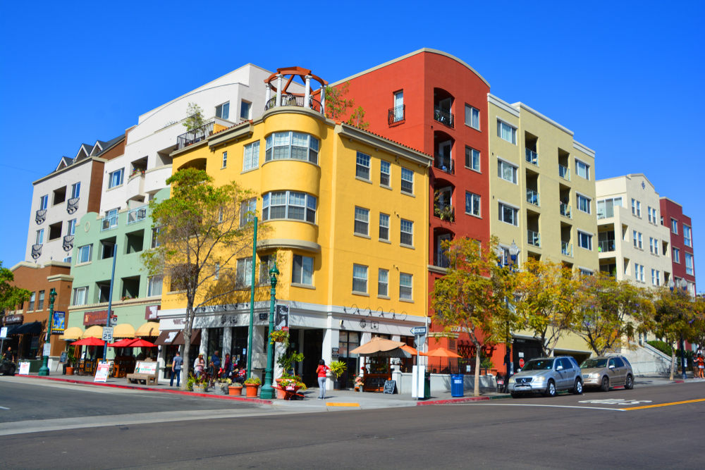 Why Location Matters When Renting Apartments in Central San Diego